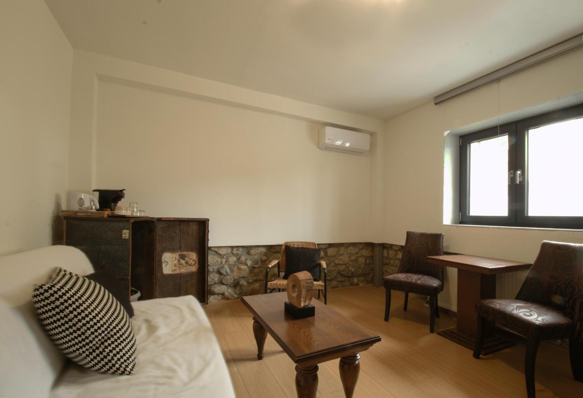 1951 Suites Kalampáka Ngoại thất bức ảnh